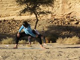 "Тренировка в пустынном каньоне", фото (с) Салах Муса, харьков, хатха-йога, йога, йога-студия, йога 23, yoga23, yoga 23, цигун, илицюань, массаж, пилатес, танцы, трайбл, дом солнца, медитация, индивидуальные, занятия, тренировки, лфк, для детей, кундалини-йога