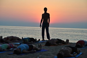 YOGA23 c Владом Зюбаном - летние ритриты в Золотом (Крым), харьков, хатха-йога, йога, йога-студия, йога 23, yoga23, yoga 23, цигун, илицюань, массаж, пилатес, танцы, трайбл, дом солнца, медитация, индивидуальные, занятия, тренировки, лфк, для детей, кундалини-йога