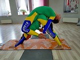 Парная йога с сестричками, харьков, хатха-йога, йога, йога-студия, йога 23, yoga23, yoga 23, цигун, илицюань, массаж, пилатес, танцы, трайбл, дом солнца, медитация, индивидуальные, занятия, тренировки, лфк, для детей, кундалини-йога