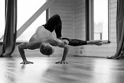 Игорь Чугуров аватар, харьков, хатха-йога, йога, йога-студия, йога 23, yoga23, yoga 23, цигун, илицюань, массаж, пилатес, танцы, трайбл, дом солнца, медитация, индивидуальные, занятия, тренировки, лфк, для детей, кундалини-йога